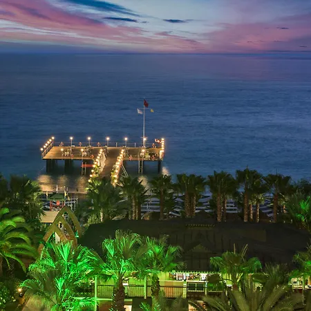 Resort Delphin Deluxe 5*