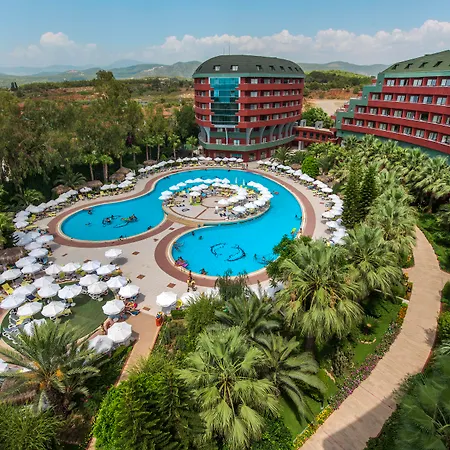 Ośrodek wypoczynkowy Delphin Deluxe 5*