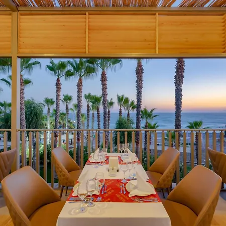 Ośrodek wypoczynkowy Delphin Deluxe 5*