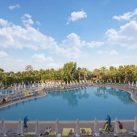 Delphin Deluxe Ośrodek wypoczynkowy Okurcalar